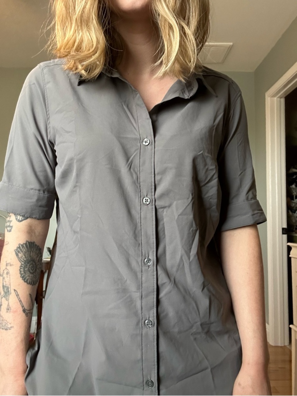 Columbia Short Sleeve Button-Down Activewear Shirt